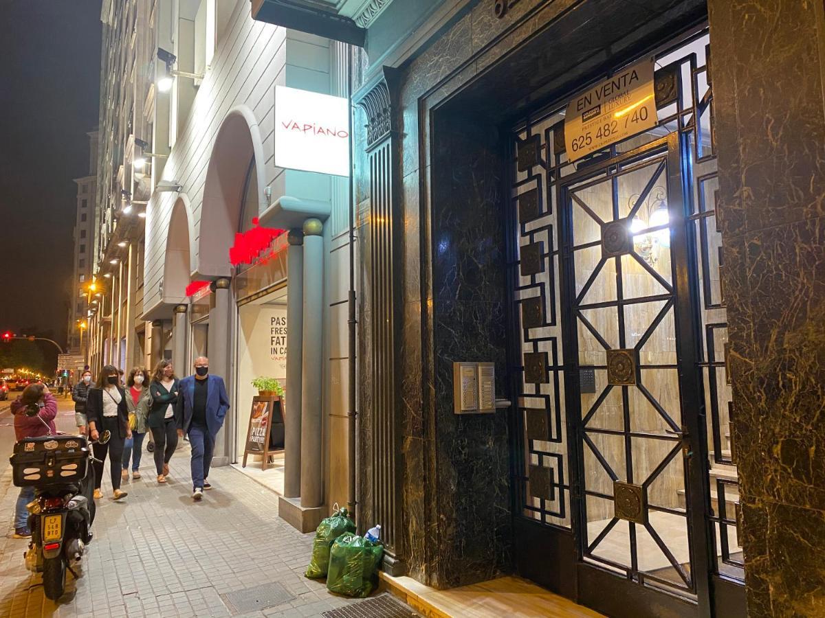 Hostal Granvia 628 Барселона Экстерьер фото