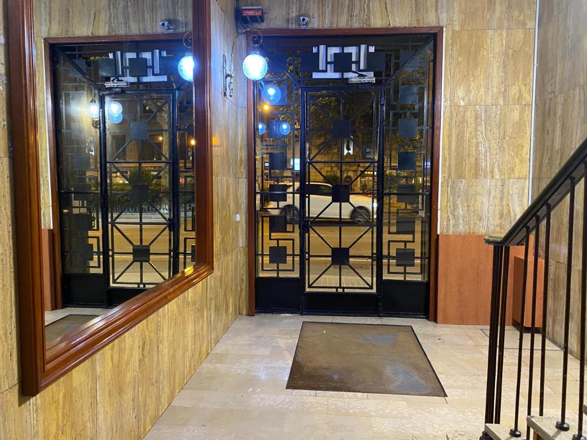 Hostal Granvia 628 Барселона Экстерьер фото