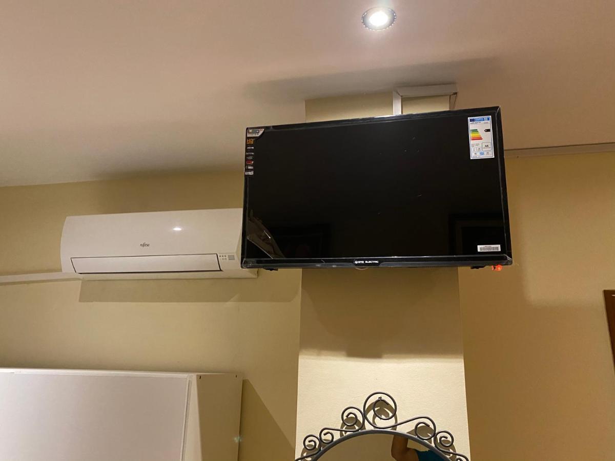Hostal Granvia 628 Барселона Экстерьер фото