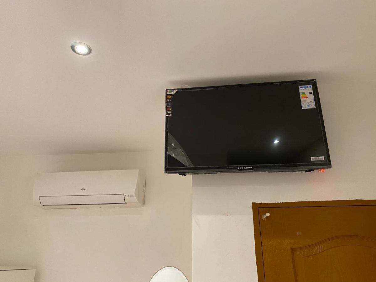 Hostal Granvia 628 Барселона Экстерьер фото