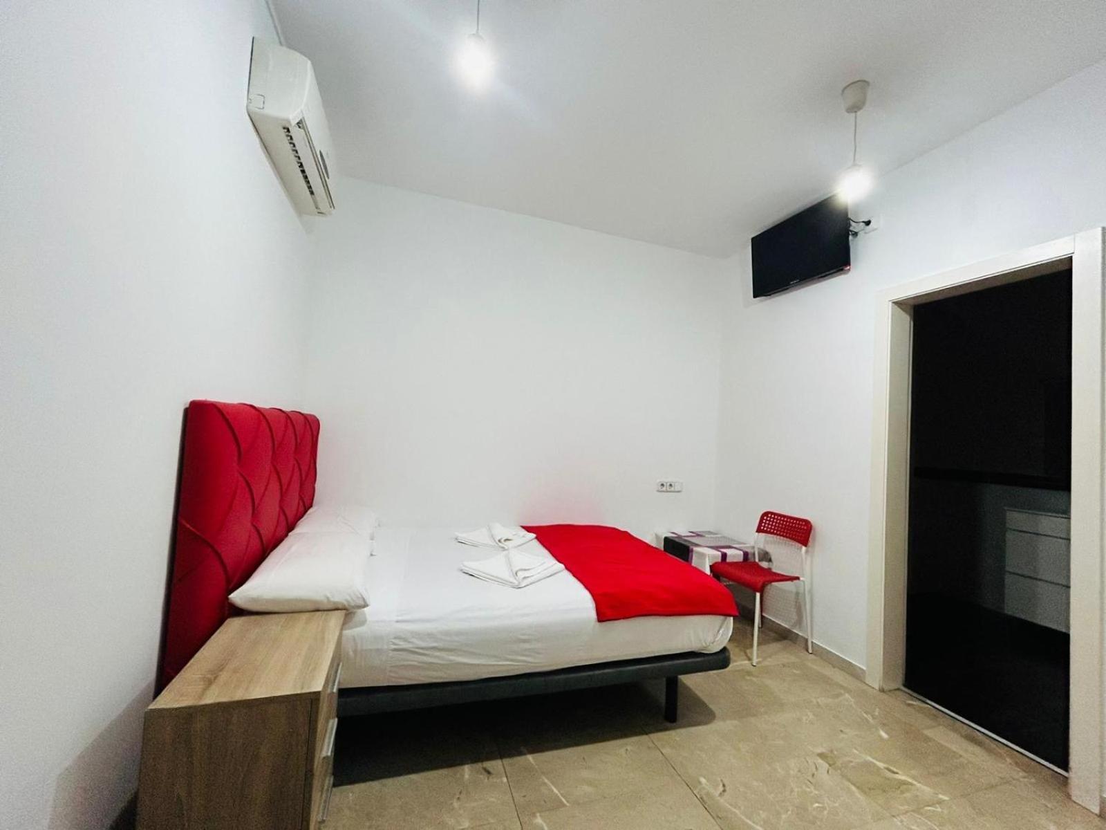 Hostal Granvia 628 Барселона Экстерьер фото